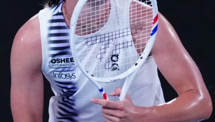 九游游戏平台-丝袜晋级称不看签表，瓦林卡挥别澳网，辛纳暂停逆转引一片骂声