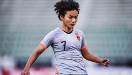 九游体育娱乐官网-时隔518天王霜再为女足破门 PK池笑然先进球为敬